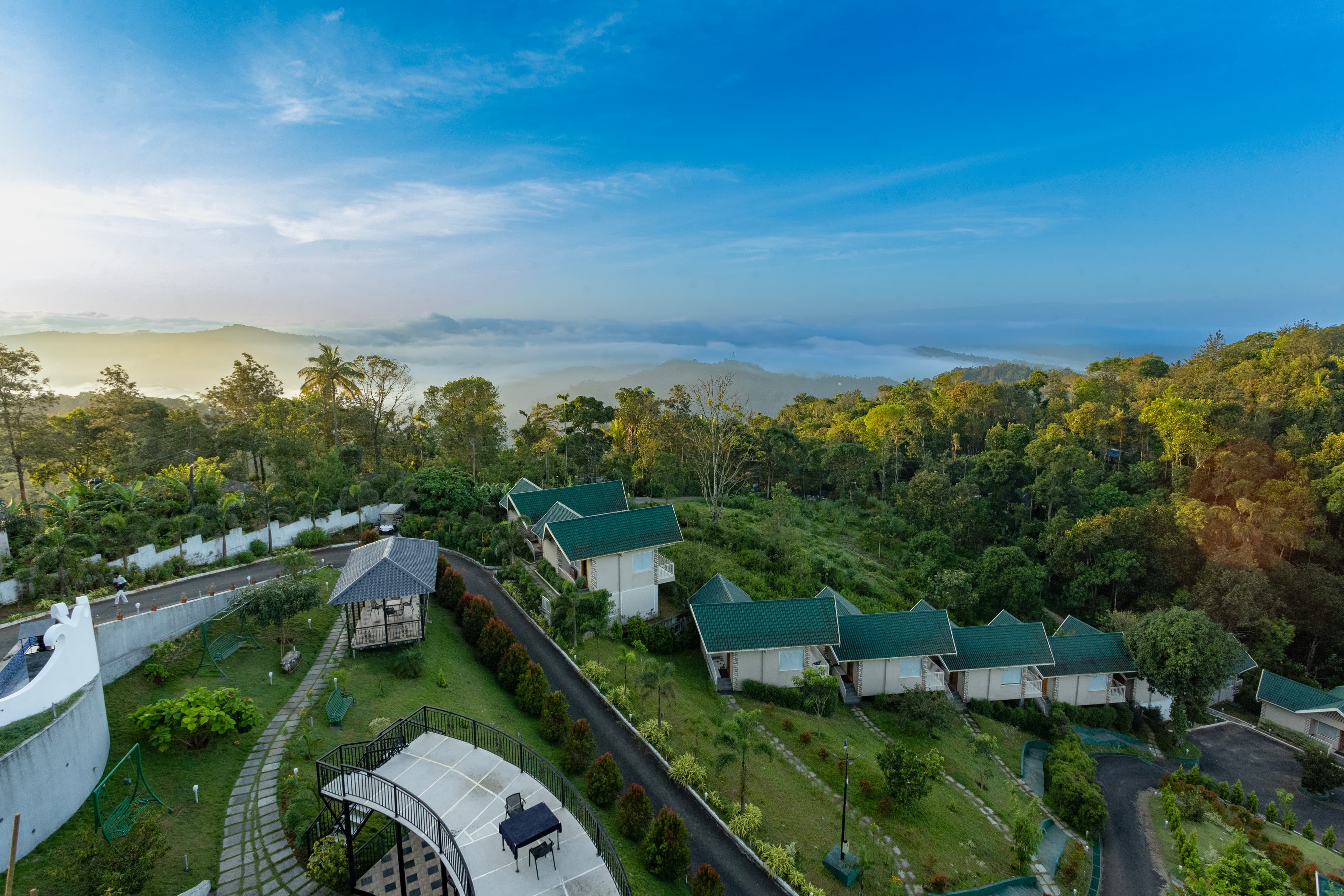 Aveda Mountains Mist, Munnar